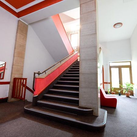 Hostel Nord Timisoara Ngoại thất bức ảnh