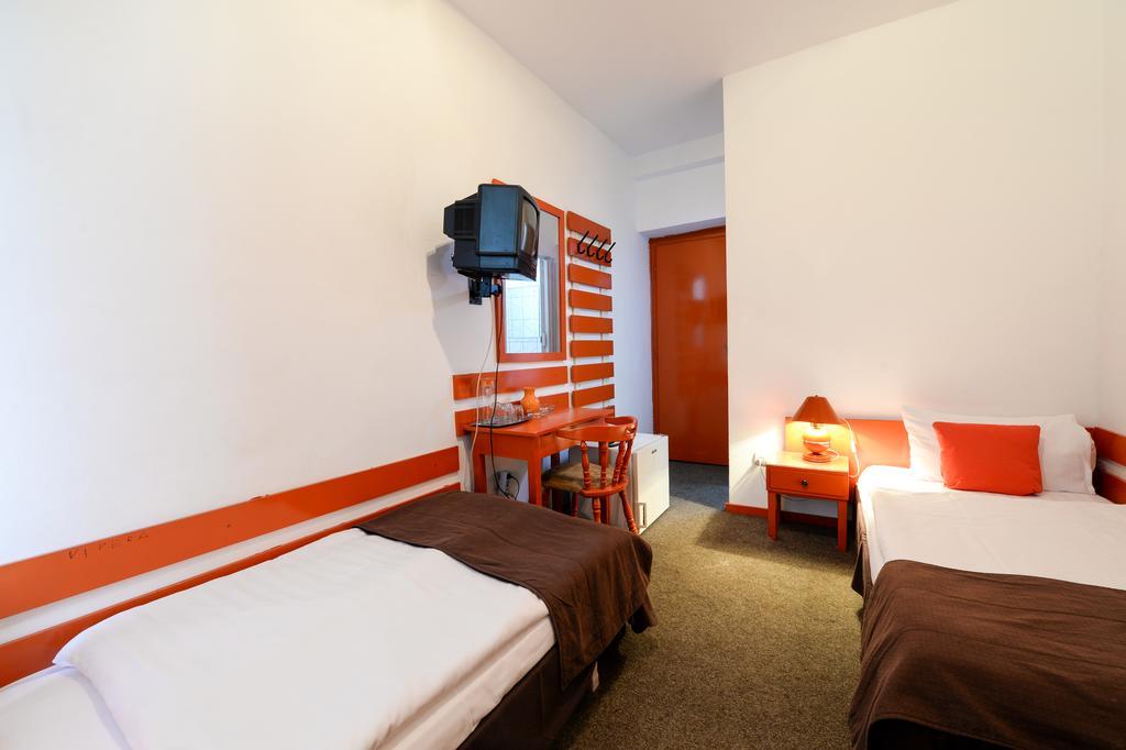 Hostel Nord Timisoara Phòng bức ảnh