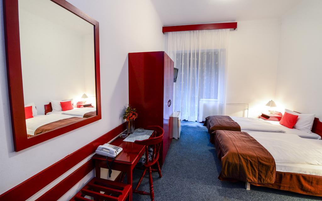 Hostel Nord Timisoara Phòng bức ảnh